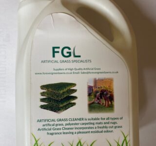 Artificial Grass Cleaner 2 LITRE BOTTLE CONCENTRATE (Dilutes to 22 litres)